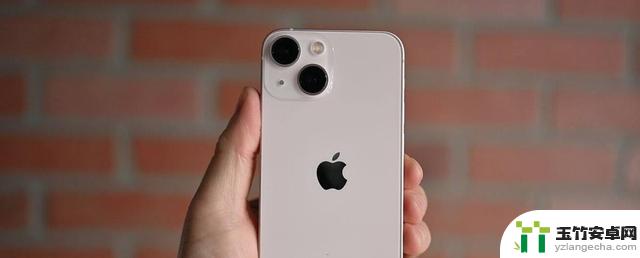 iPhone13售价最新确认，果粉感叹没白等，起售价格更加亲民了